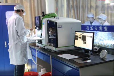 以科技創(chuàng)新根植消費者 君樂寶做奶業(yè)振興下的領跑者